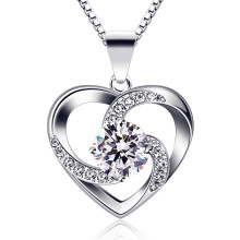 Colar clássico com pingente de diamante em formato de coração, presente romântico para ela com design de cristal eterno, joia de casamento com