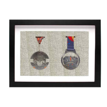 Vitrine pour médailles et photos, cadre élégant pour une seule médaille et une seule photo avec aspect bois naturel, construction en MDF de