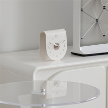 Sehr einfache Uhr, Wohnzimmer, Schlafzimmerdekoration, Eingangsbereich, Weinschrank, moderne Schreibtischuhrdekoration