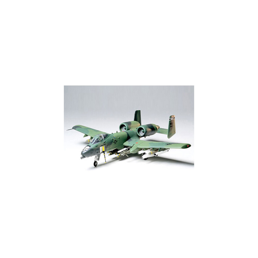 Tamiya A-10A - 1/48 Aircraft Model Kit - 61028