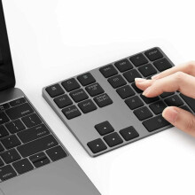 Bluetooth Number Pad, Rechargeable Battery-Equipped Wireless Numeric Keypad With Portable Design And Ergonomic Tilt