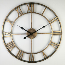 Vintage Farmhouse Large Wall Clock, European Industrial Style Boho Metal Art with Roman Numeral Silent Non-Ticking Quartz Movement, 47cm Heavy Duty De
