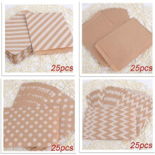 Sacolas para lembrancinhas, ideais para embrulhar presentes em festas. Conjunto de papel reciclável com diversos designs para lembrancinhas de