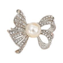 Fashionable Butterfly Brooches Elegant-Pearl silver bow