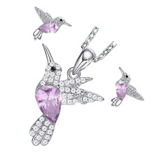 Elegante Halskette und Ohrringe in Vogelform mit funkelnden-Rosa