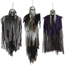 Maisiúcháin Oíche Shamhna a Chuirfidh Scáth ar an Droim, Grim Reapers le hAirm Inchoigeartaithe agus Ábhar Marthanach le haghaidh Atmaisféar