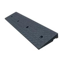 Heavy Duty Rubber Curb Ramp with AntiSkid Surface for Driveway Vehicles, 100x25x8cm