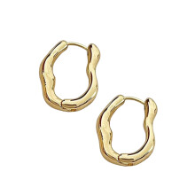 Trendy Geometric Ear Clips Fashionable Daily Wear Ear-Gold