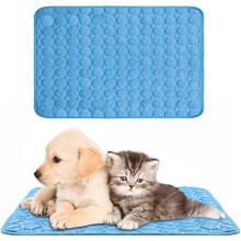Chladicí podložka Pet Comfort Ice Silk, materiál absorbující teplo, samochladicí tkanina, snadno se čistí, přenosná, lehká, všestranné
