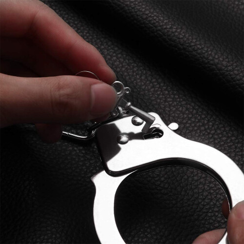Ρυθμιζόμενες χειροπέδες από πραγματικό μέταλλο, παιχνίδι ρόλων γενικής 2
