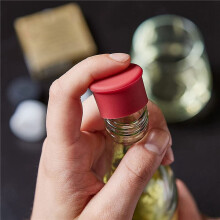 Bottle Stopper Universal: 16 Silicone Bottle Lids for Wine Stopper and Beer Stopper - Wine Bottle Silicone Bottle Caps