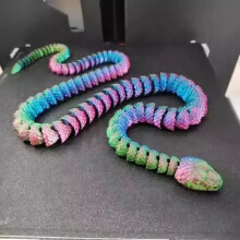 82 cm variable Simulation Schlangenseidenverlauf Farbe Kreatives Spielzeug Wohnkultur Tierspielzeug-Ornamente 3D-Druck bewegliche Länge