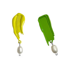 Boucles d'oreilles artistiques modernes avec-boucles d'oreilles