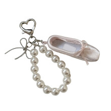 Ornement de chaussure de ballet élégant, parfait-arc de perles