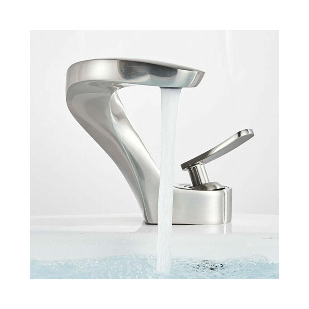 Luxurious Bathroom Faucet, Effortless Flow Control Through Aerator Spout, Brushed Nickel Finish Adds Elegance, Durable Metal Ensures Sturdy Build 9441426921554