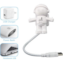 Umweltfreundliche Schreibtischlampe in Astronautenform, aus robustem PVC und Kunststoff, geeignet für Notebooks, Desktop-PCs und Macs, tragbar und
