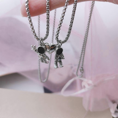 Collier aimanté, promesse d'astronaute, cadeau pour lui et elle 2