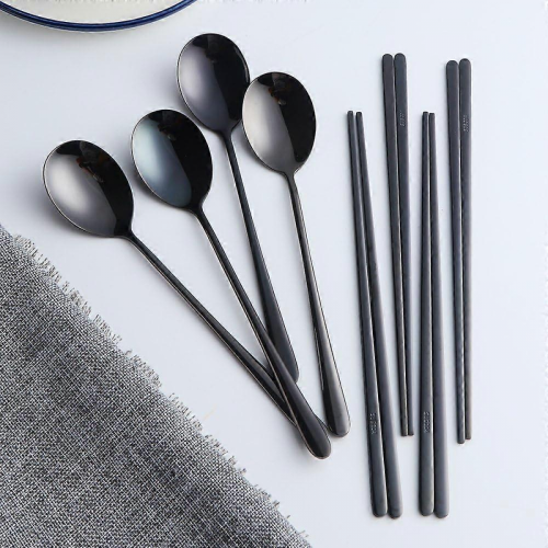 Set di 4 Bacchette Coreane in Acciaio Inossidabile Nero per 4 Persone 2