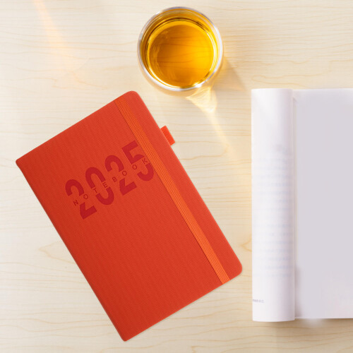 Werk Notebook 2025 Hardcover Met Strap En Penhouder 2