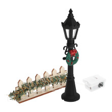 2Sets Durable Miniature Dollhouse Accessories Garden Fence and Lamp
