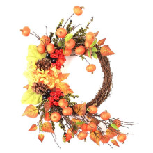 Herbstdekoration, Herbstkranz für die HaustüR, KüRbisse, Beeren, Kranzdekorationen für Herbst, Erntedankfest, Ernte, Bauernhaus, Zuhause