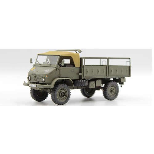 Revell Revell Unimog 404 S 1:35 Model Kit