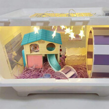 Casinha de madeira com formato fofo, portátil, atóxica e fácil de instalar, ideal para hamsters e outros pequenos animais de estimação. Espaço