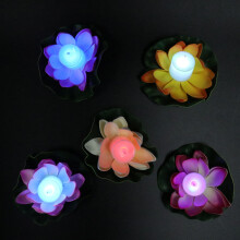 10St Lotus Waterlicht LED Bloemdecoratie Assorti Kleuren Voor Feestjes