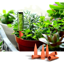 Self Watering Devices, Complete Self Watering Set for Indoor Outdoor Watering, Terracotta Clay Watering Spikes for Eco-Friendly Garden Enthusiasts, 6-