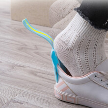Schoenlepel voor senioren, ergonomisch ontworpen gebogen steun voor soepel glijden, hoogwaardige schoenen die langer meegaan dankzij comfortabele