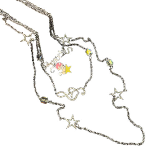 Collier étoile multicouche avec notes de musique, glands de