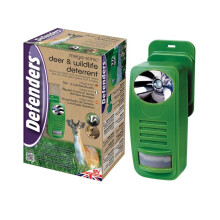 Defenders 12.5 x 17 x 27 cm Deer and Wildlife Deterrent (Weather-Resistant, Motion-Activated, Flashlight and Radio Speaker, Repels Pests from...