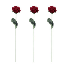 Bouquet di Fiori All'Uncinetto Fiore Artificiale Fatto un Mano di Rosa Rossa Lavorata un Maglia, Decorazione per La Casa Della Festa Nuziale