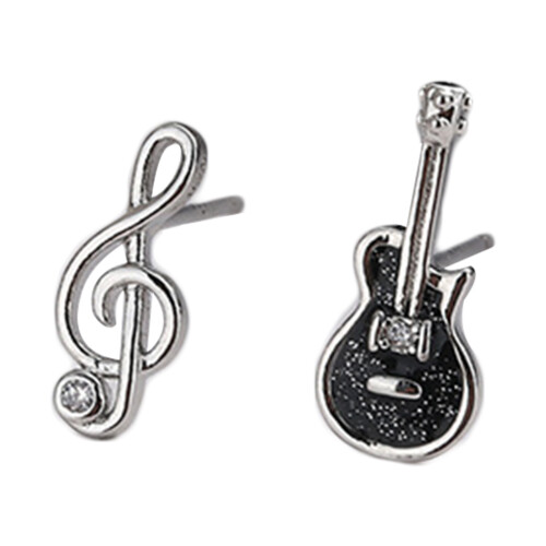 Boucle d'oreille légère en forme de note de musique,