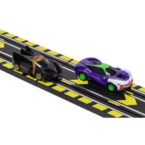 Micro Scalextric Set G1155 G1155M Batman vs Joker Battery Powered Set 1