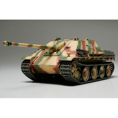 Tamiya Tamiya 1/48 Jagdpanther Tank Destroyer - Late Version # 32522 - Plastic Model Kit