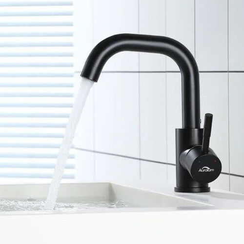 Αξιόπιστη βρύση με αντοχή, το καζανάκι χωρίς πιτσιλίσματα βελτιώνει την υγιεινή,