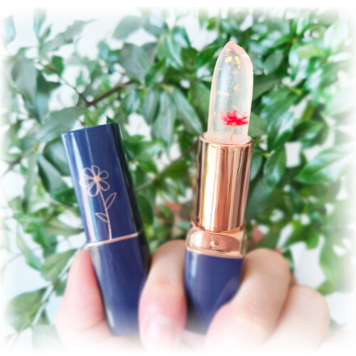 Ενυδατικό lip gloss με άρωμα λουλουδιών που αλλάζει χρώμα και προσαρμόζεται στη