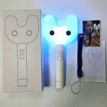 Ny Kpop Newjeanss Lightstick med Bluetooth håndlampe Gidle konsert hiphop fest NJ lyspinne fluorescerende samling leker