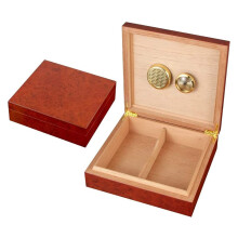 Cigar Humidor Desktop Cedar Box With Well Seal Design Adjustable Divider Glass Hygrometer Humidifier Holds 18 Cigars