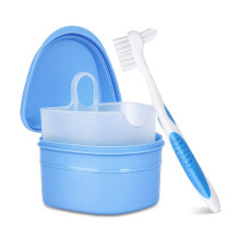 Dental Excellence, Rengjøringssett for proteseholdere tilbyr uovertruffen bekvemmelighet, designet for å bløtlegge proteser med rensetabletter,