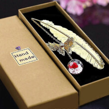 (A) Metal Feather Bookmark Birthday Gift Women Teachers Mothers Day Butterfly Book Mark For Book Lover Librarian Readers Tw