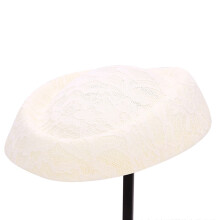 La base du chapeau bibi de style français adopte le style-MW