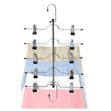Einfache Organisation, platzsparende 5-stufige Kleiderbügel, rostfreier Metallrahmen mit rutschfesten Clips, verstellbar für verschiedene