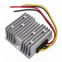 74 74 32mm Autostromversorgung 10A Gleichspannung Gleichstromwandler 10A Aufwärtswandler 120W Ausgangsleistung