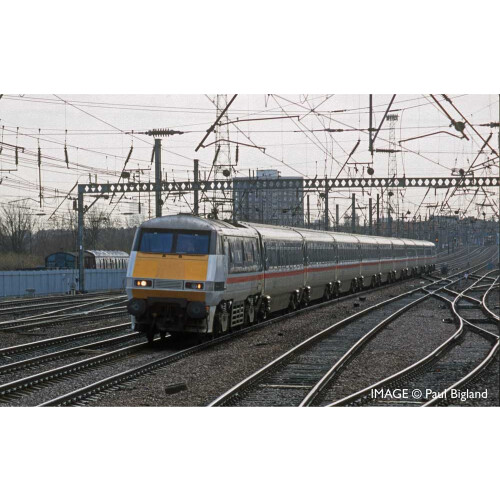Hornby Mk4 Standard Coach C BR Intercity 12412