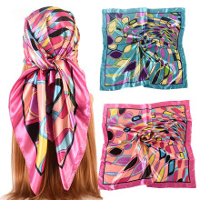 Silkelignende skjerf for kvinner, glatt og skinnende hårskjerf, mykt og pustende hodeskjerf, elegant skjerf med flere bruksområder for fester,
