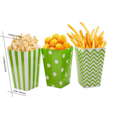 Glamouröses Kino-Snacking, Mini-Popcornboxen aus Goldfolie, Gestalten Sie einen lustigen Desserttisch mit essbaren Papierbehältern für