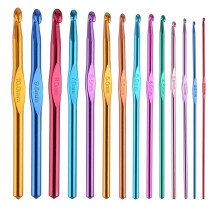 Compagnon créatif : Ensemble de crochets avec marqueurs de mailles, manche ergonomique en aluminium léger et durable, fabrication précise et