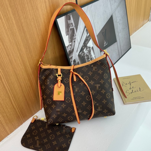Classic Crossbody Shoulder Bag